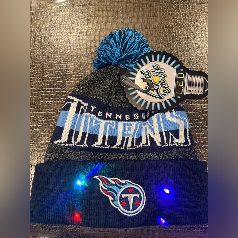 FOCO - NFL - NWT - LED CAP - Tennessee Titans - Light Em Up - Blue/Gray